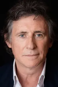 Фото Габріель Бірн (Gabriel Byrne)