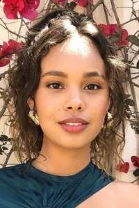 Фото Аліша Бо (Alisha Boe)