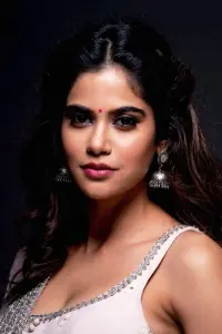 Фото  (Aaditi Pohankar)