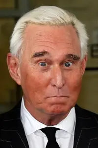 Фото  (Roger Stone)