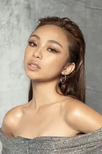 Фото  (Maymay Entrata)