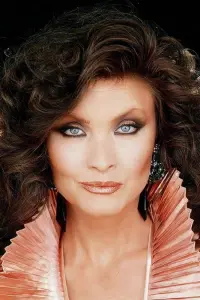 Фото Кейт О'Мара (Kate O'Mara)