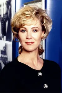 Фото Джоанна Кернс (Joanna Kerns)