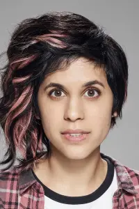 Фото Ешлі Берч (Ashly Burch)