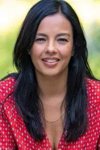 Фото  (Liz Bonnin)