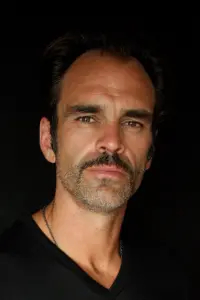 Фото Стівен Огг (Steven Ogg)