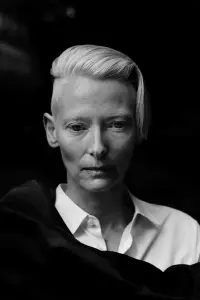 Фото Тільда Суінтон (Tilda Swinton)