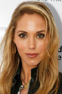 Фото Елізабет Берклі (Elizabeth Berkley)