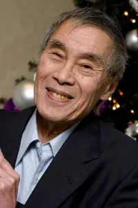 Фото Берт Квук (Burt Kwouk)