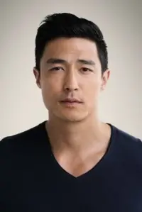 Фото Деніел Хенні (Daniel Henney)