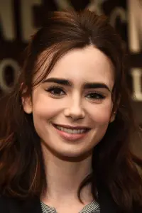 Фото Лілі Коллінз (Lily Collins)