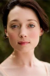 Фото  (Antonia Prebble)