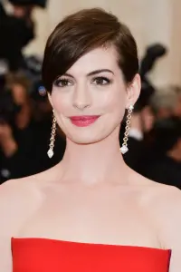 Фото Енн Гетевей (Anne Hathaway)