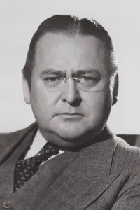 Фото Едвард Арнольд (Edward Arnold)