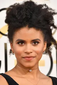 Фото Зазі Бітц (Zazie Beetz)