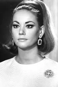 Фото Клодін Оже (Claudine Auger)