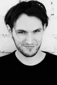 Фото  (Josh Klinghoffer)