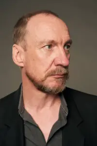 Фото Девід Тьюліс (David Thewlis)