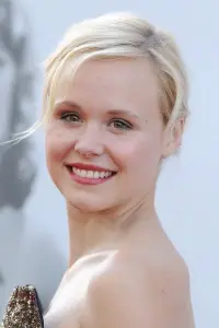 Фото Елісон Пілл (Alison Pill)