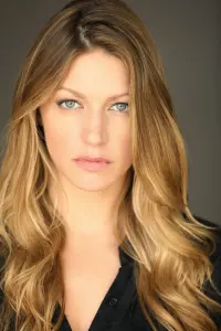 Фото  (Jes Macallan)