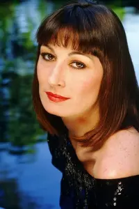 Фото Анжеліка Х'юстон (Anjelica Huston)