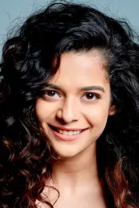 Фото  (Mithila Palkar)