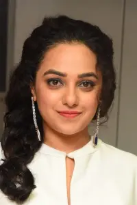 Фото  (Nithya Menen)