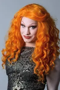 Фото  (Jinkx Monsoon)