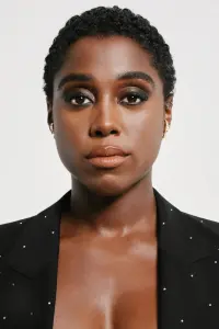 Фото Лашана Лінч (Lashana Lynch)