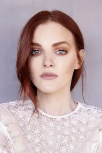 Фото Мадлен Брюер (Madeline Brewer)