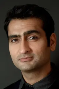 Фото Кумайл Нанджіані (Kumail Nanjiani)