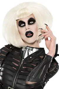 Фото  (Sharon Needles)