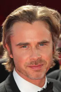 Фото  (Sam Trammell)