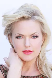 Фото Елейн Хендрікс (Elaine Hendrix)