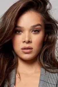 Фото Хейлі Стайнфельд (Hailee Steinfeld)