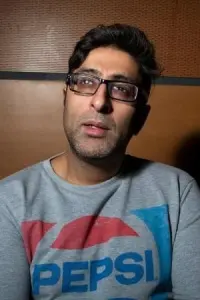 Фото  (Sanjeev Kohli)