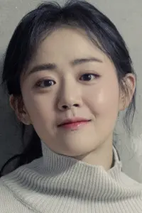 Фото Місяць Гин Ён (Moon Geun-young)