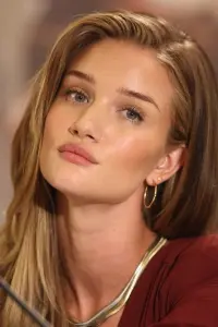 Фото Розі Хантінгтон-Уайтлі (Rosie Huntington-Whiteley)