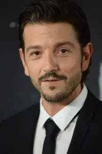 Фото Дієго Луна (Diego Luna)