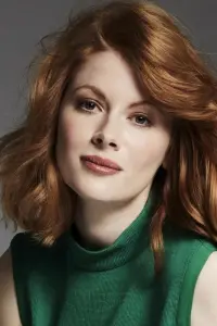 Фото Емілі Бічем (Emily Beecham)