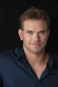 Фото Келлан Лутц (Kellan Lutz)