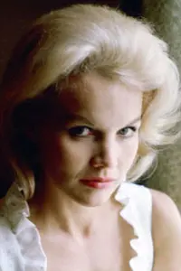 Фото Керролл Бейкер (Carroll Baker)