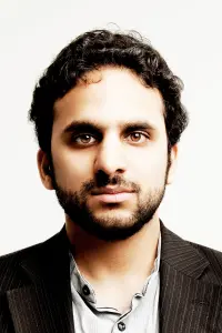 Фото  (Nish Kumar)