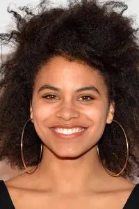 Фото Зазі Бітц (Zazie Beetz)