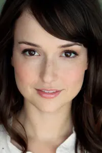 Фото Мілана Вайнтруб (Milana Vayntrub)