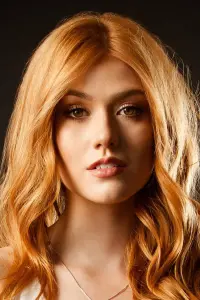 Фото Кетрін Макнамара (Katherine McNamara)