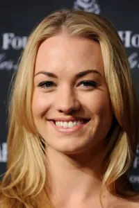 Фото Івонн Страховскі (Yvonne Strahovski)