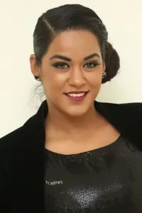 Фото  (Mumaith Khan)