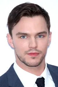 Фото Ніколас Голт (Nicholas Hoult)