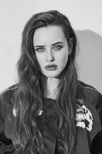 Фото  (Katherine Langford)